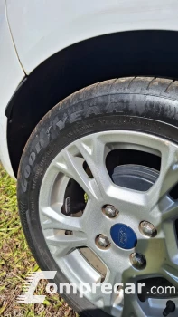 FIESTA 1.6 SE Hatch 16V