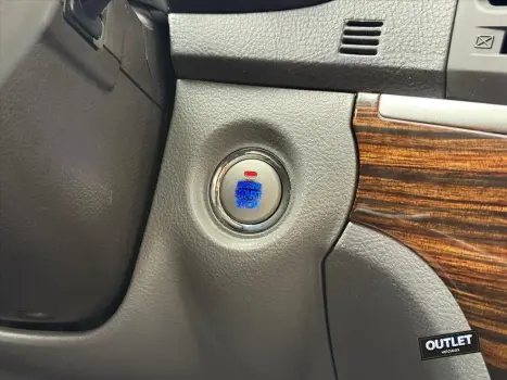 SANTA FÉ 2.4 MPI 2WD 16V GASOLINA 4P AUTOMÁTICO