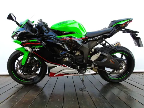 KAWASAKI NINJA ZX-6R KRT