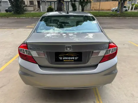 Civic 1.8 Lxl 16V Flex 4P Automático