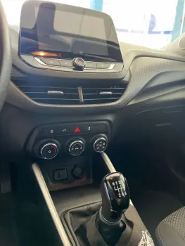 ONIX 1.0 Turbo Plus LT