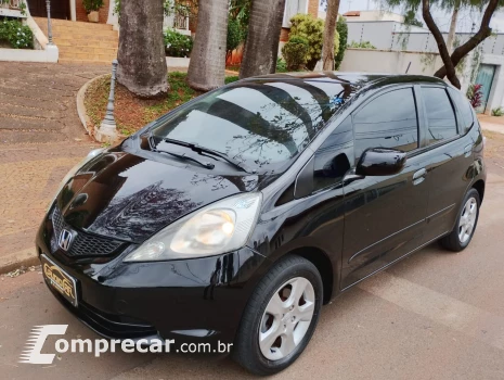 Honda FIT 1.4 LXL 16V 4 portas
