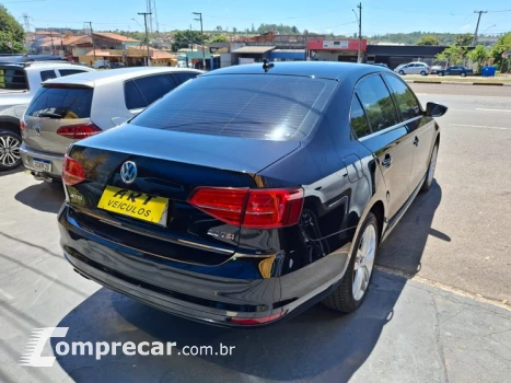 JETTA 2.0 TSI Highline 211cv
