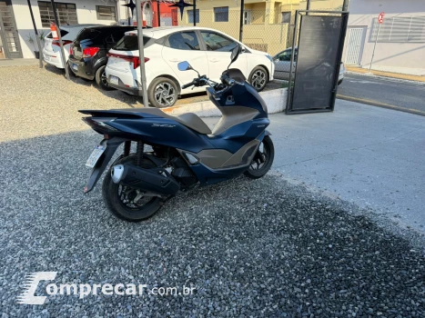 PCX 160 DLX