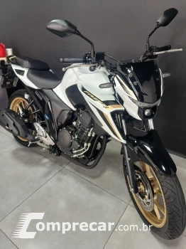 FZ25 FAZER CONNECTED