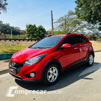 Hyundai HB20X 1.6 16V Premium 4 portas