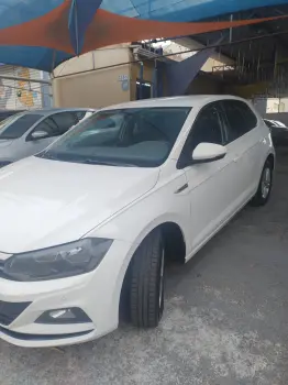 Volkswagen Polo TSI CONFORTLINE 4 portas
