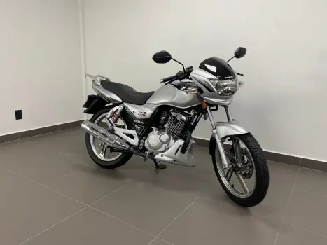 SUZUKI GSR 125 S
