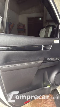 HILUX 2.8 D-4d Turbo CD SRX 4X4
