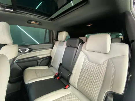 Commander Overland T270 1.3 TB Flex Aut.