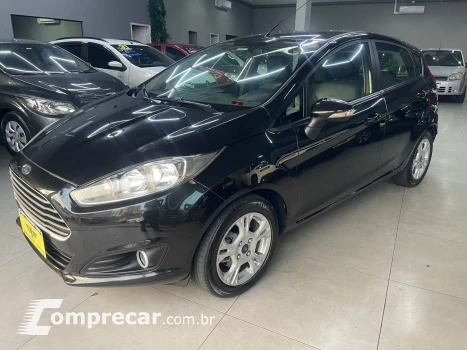 FORD FIESTA 1.6 Titanium Hatch 16V 4 portas