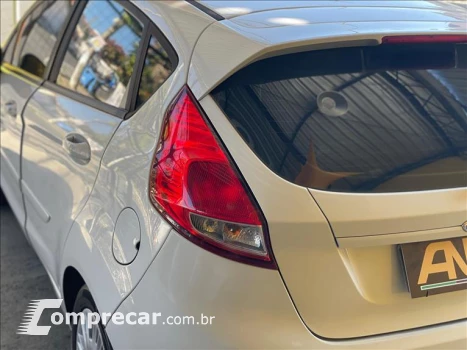 FIESTA 1.5 SE Hatch 16V