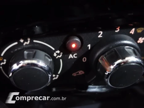 SANDERO - 1.6 EXPRESSION 8V 4P MANUAL