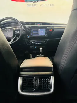 HILUX 2.8 SRV 4X4 CD 16V