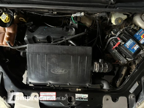 FIESTA 1.0 MPI Hatch 8V