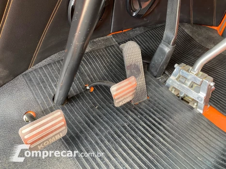 KOMBI 1.6 MI Pick-up CS 8V