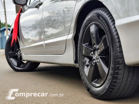 CIVIC 1.8 LXS 16V FLEX 4P AUTOMÁTICO