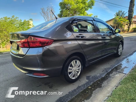 CITY 1.5 DX Sedan 16V