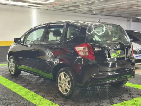 FIT - 1.4 DX 16V 4P MANUAL