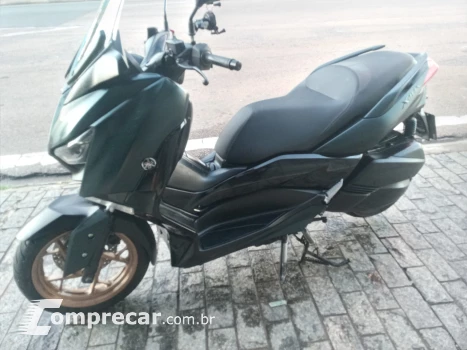 Yamaha Xmax