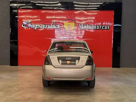 Fiesta 1.6 Rocam Sedan 8V Flex 4P Manual