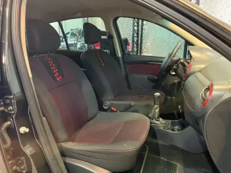 SANDERO - 1.6 STEPWAY 8V 4P MANUAL