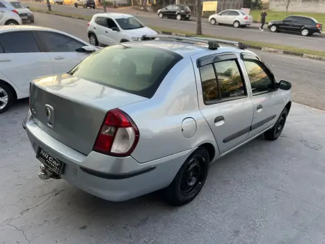 Clio Authentique Hi-Flex 1.0 16V 5p