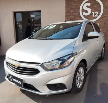 CHEVROLET ONIX 4 portas
