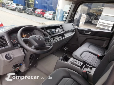 Delivery 9.170 + Baú Refrigerado