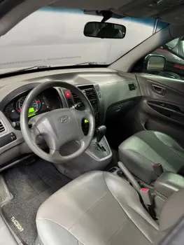 Tucson 2.0 Flex Automática