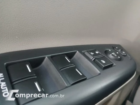 CIVIC - 1.8 LXS 16V 4P AUTOMÁTICO