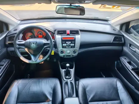 CITY Sedan LX 1.5 Flex 16V 4p Mec.