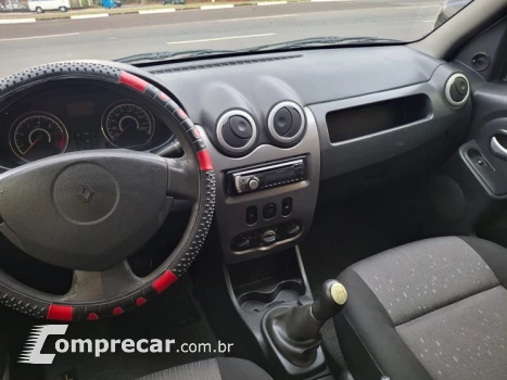 LOGAN 1.0 12V SCE Expression