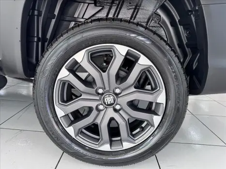 STRADA 1.0 TURBO 200 FLEX ULTRA CD CVT