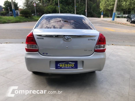 ETIOS 1.5 XLS Sedan 16V