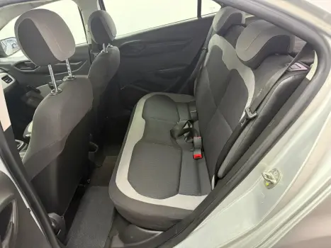 ONIX HATCH LS 1.0 8V FlexPower 5p Mec.