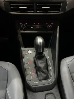 NIVUS HIGHLINE 1.0 200 TSI FLEX AUT.