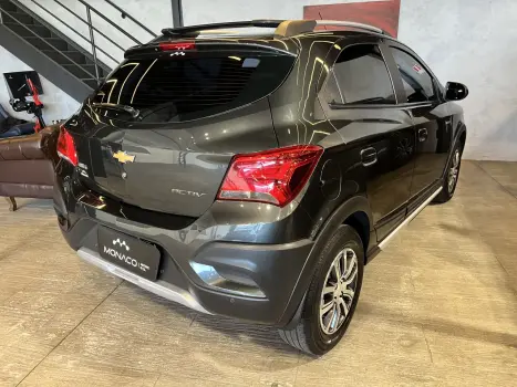 Onix Hatch 1.4 4P FLEX ACTIVE AUTOMÁTICO