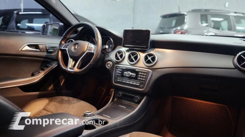 GLA 250 Sport 2.0 TB 16V 4x2  211cv Aut.