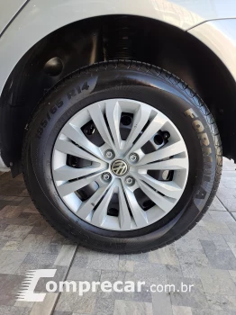 VOYAGE 1.0 12V MPI Totalflex