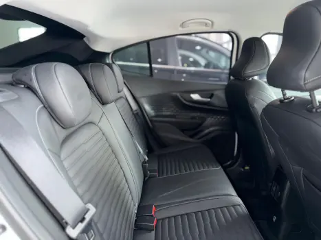 FASTBACK 1.0 Turbo 200 Hybrid Audace