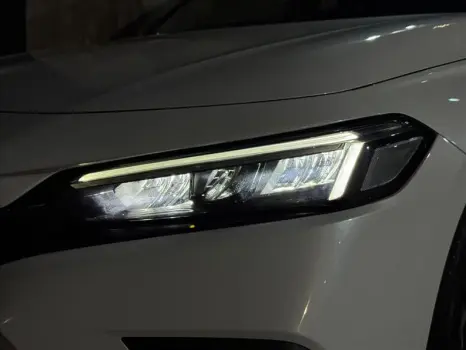 CIVIC 2.0 DI E:hev Touring E-