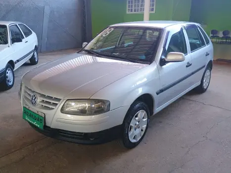 Volkswagen GOL G4 1.0 4 portas