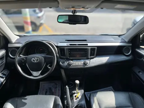 RAV4 2.0 4x4 16V Aut.