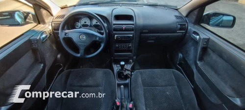 ASTRA 2.0 MPFI Advantage 8V