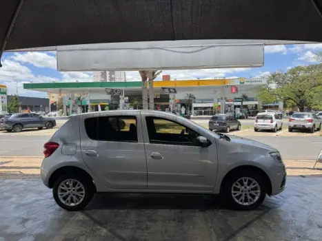 SANDERO - 1.0 12V SCE ZEN MANUAL