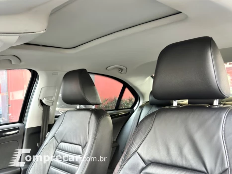 JETTA 2.0 TSI HIGHLINE 211CV GASOLINA 4P TIPTRONIC