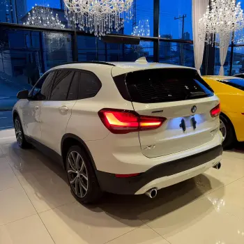 X1 2.0 16V Sdrive18i TOP