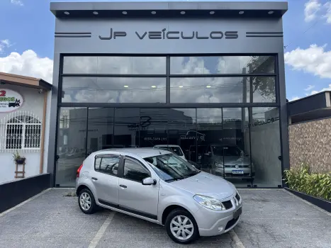 Renault SANDERO 1.6 Expression 8V Hi-torque 4 portas