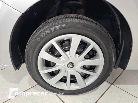 LOGAN 1.0 12V SCE ZEN